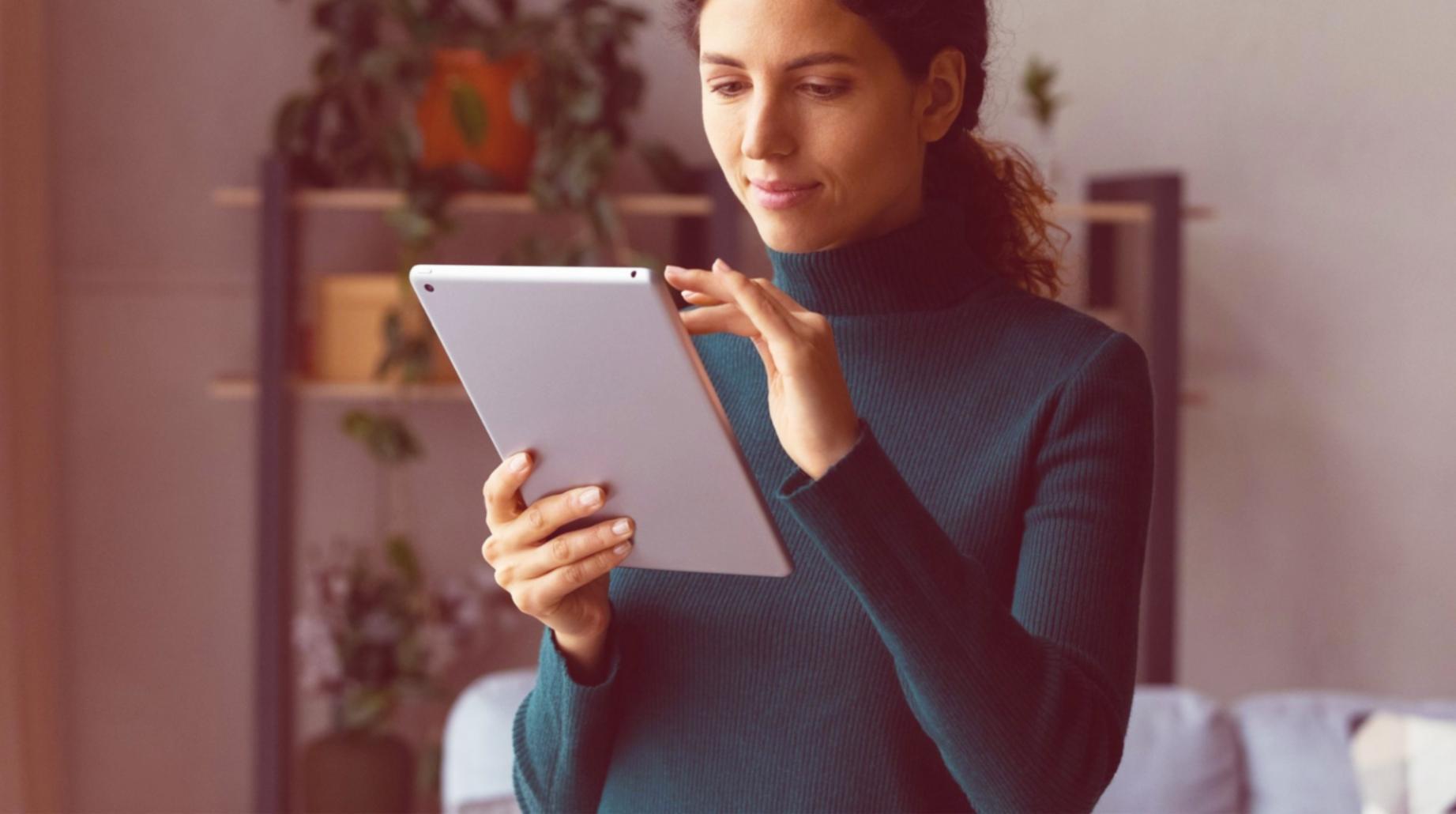 Interaktive Hörverstehen-Session mit modernen Lehrmethoden